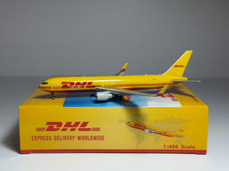 Phoenix Model 1:400 DHL Boeing 767-300ER N284DH Kalitta Air PH404399