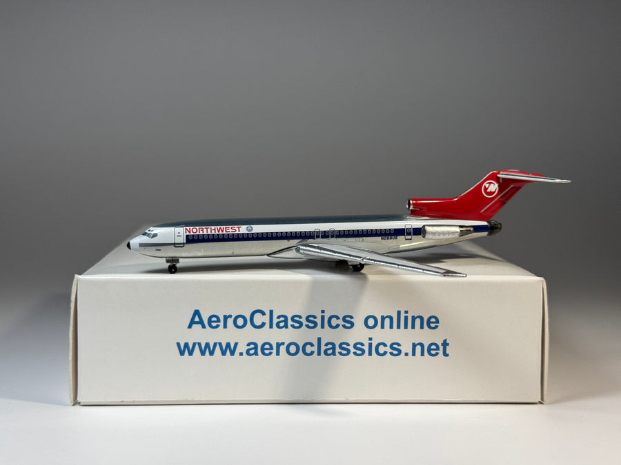 Aeroclassics 1:400 Northwest Airlines Boeing 727-200 N288US Polished ACN288US