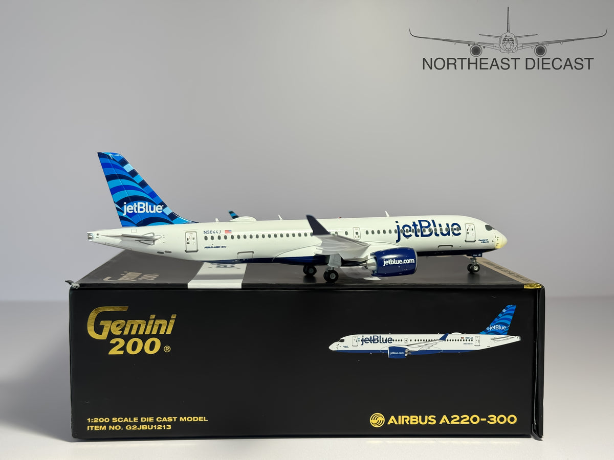 JetBlue Airbus A220-300 1:200 Gemini Jets N3044J (G2JBU1213)