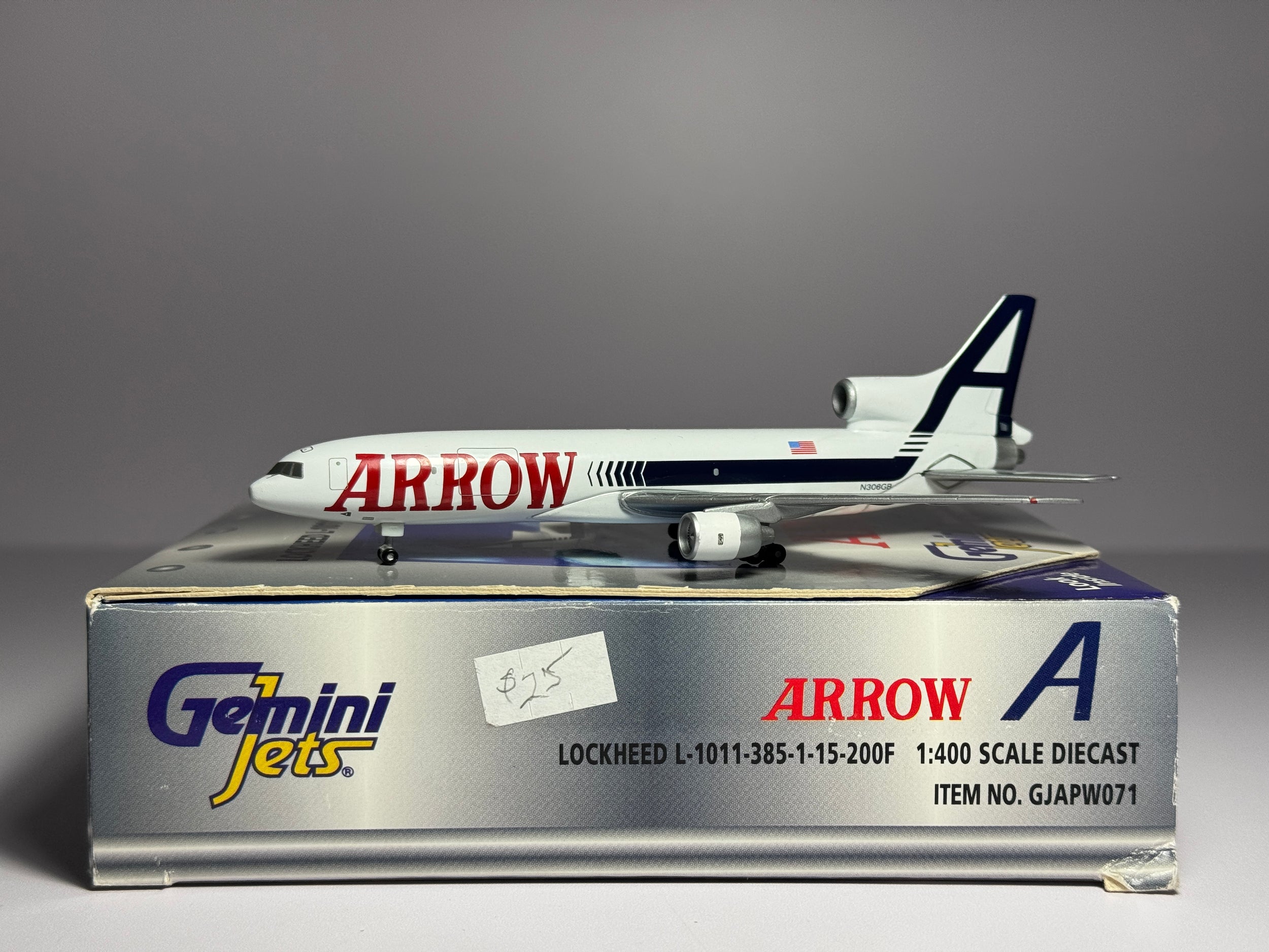 Gemini Jets 1:400 Arrow Air Lockheed L-1011-200F N306GB Tristar GJAPW071
