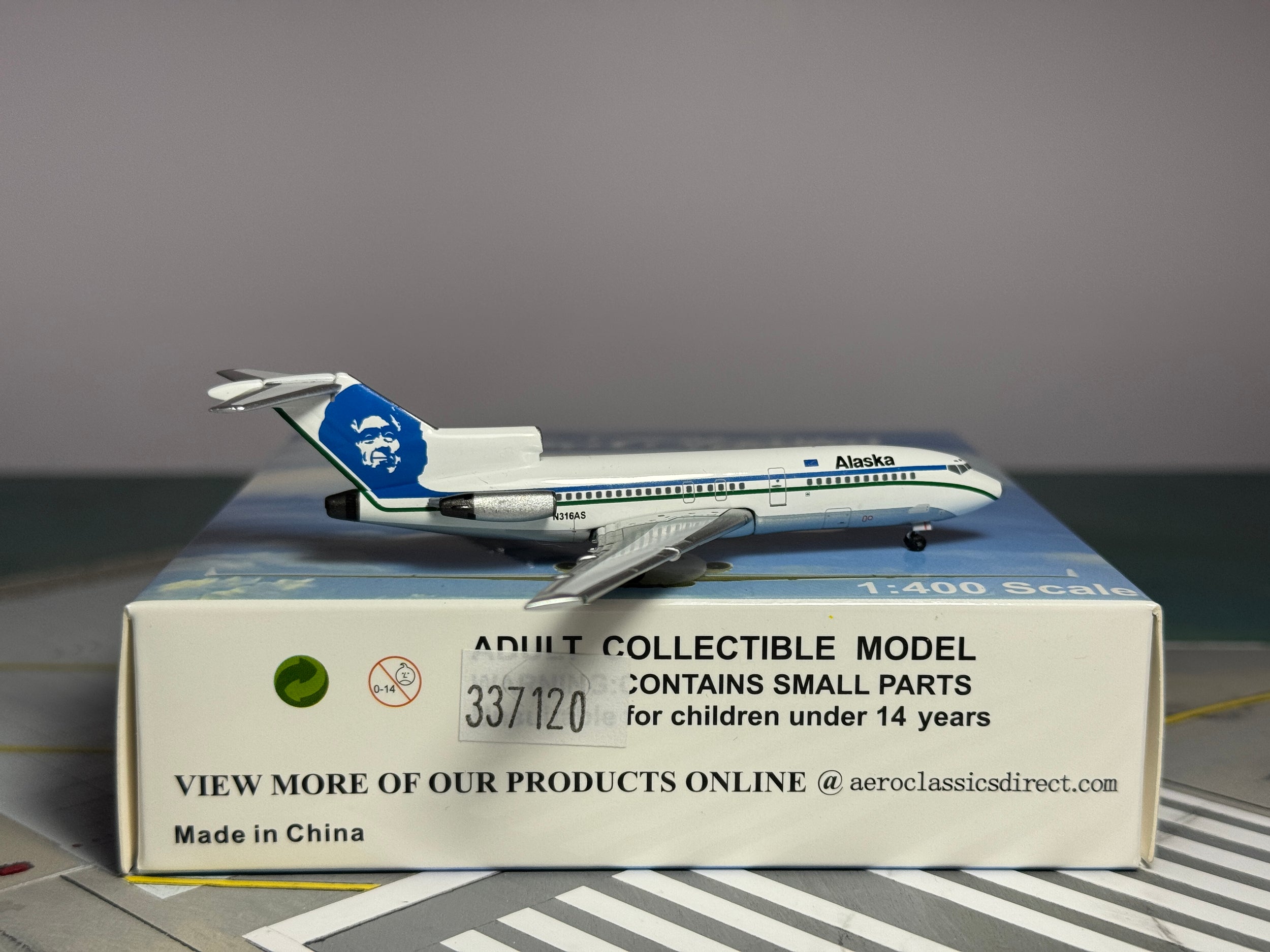 Aeroclassics 1:400 Alaska Airlines Boeing 727-100 N316AS ACN316AS