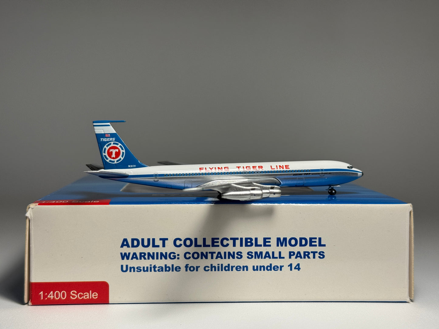 Aeroclassics 1:400 Flying Tiger Line Boeing 707-300 N317F ACN317F