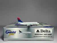 Gemini Jets 1:400 Delta Express Boeing 737-200 N323DL Colors in Motion GJDAL196
