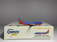Gemini Jets 1:400 Southwest Airlines Boeing 737-300 N330SW Canyon Blue GJSWA460