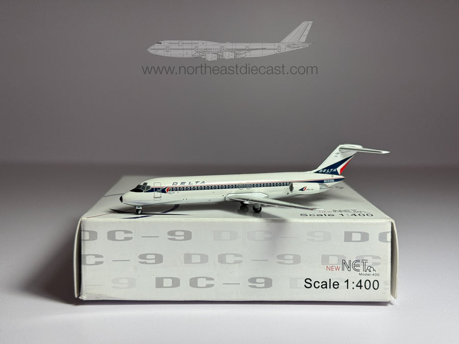 Delta Air Lines Douglas DC-9-30 1:400 Net Models N3339L (NMN3339L)
