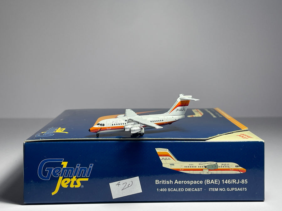 Gemini Jets 1:400 PSA Avro RJ85 N348PS 1970s colors GJPSA675