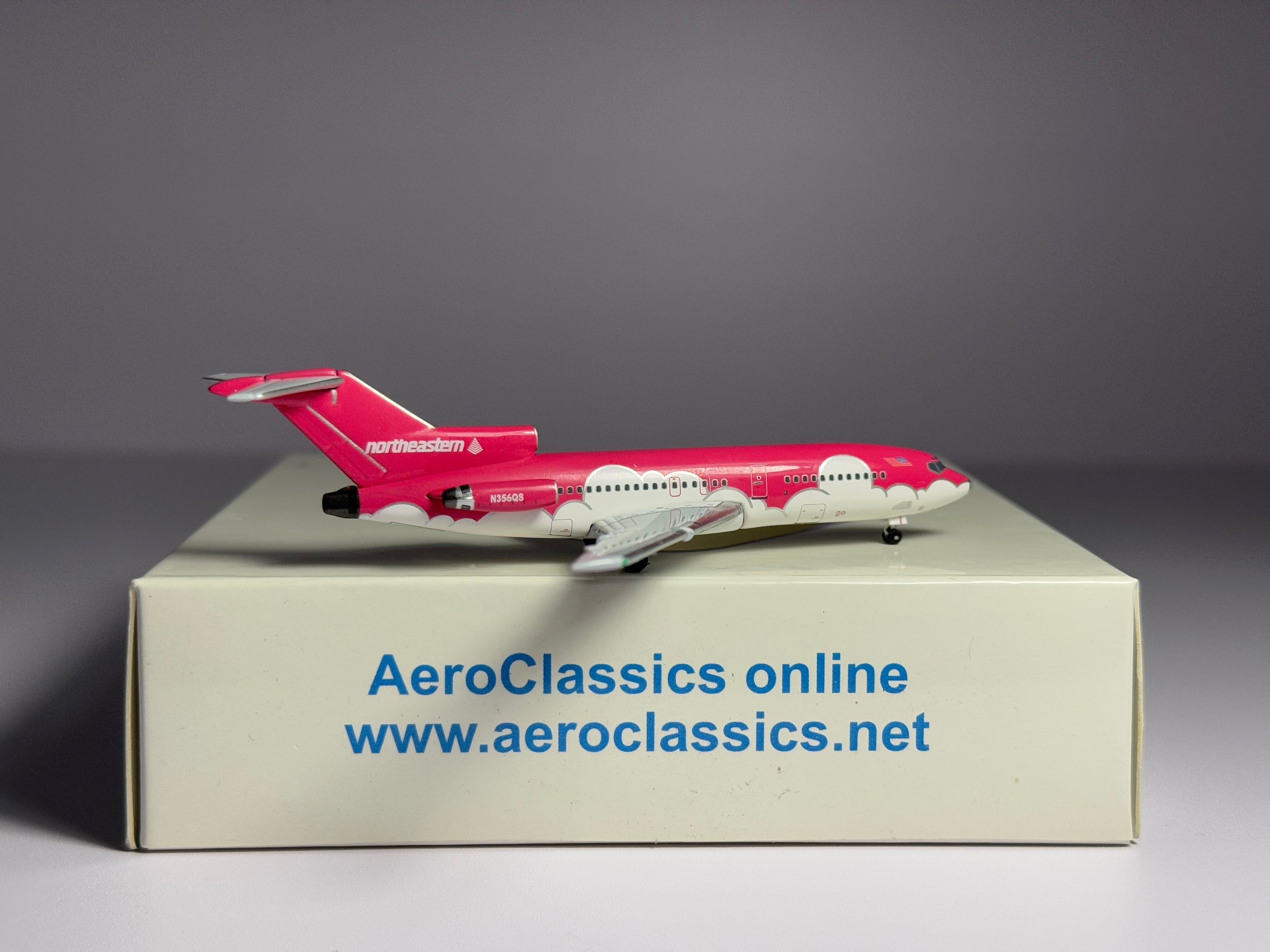 Aeroclassics 1:400 Northeastern Boeing 727-100 N356QS Pink Cloud scheme ACN356QS