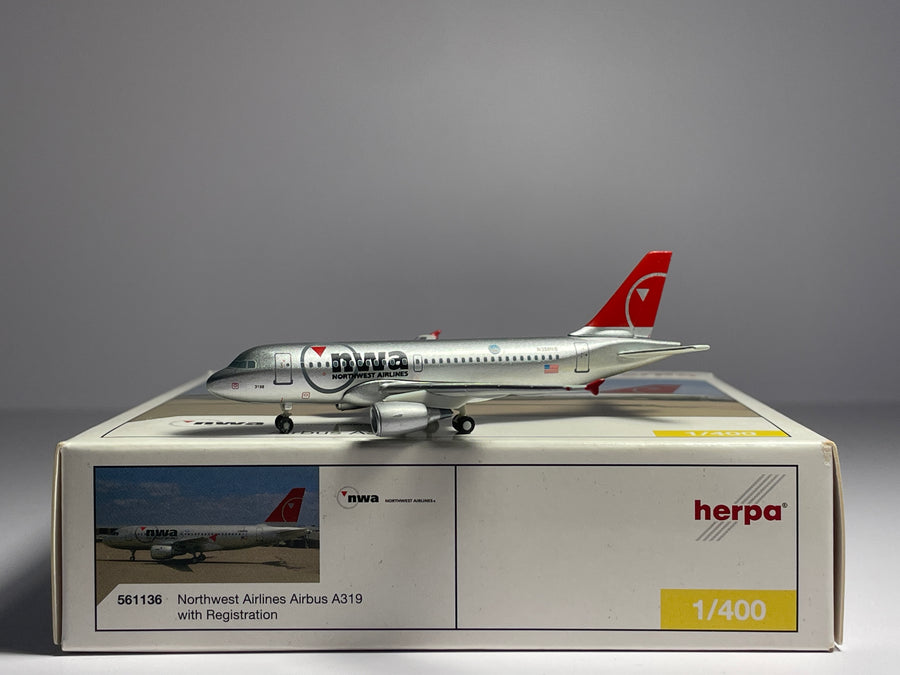 Herpa 1:400 Northwest Airlines Airbus A319-100 N358NB last scheme 561136