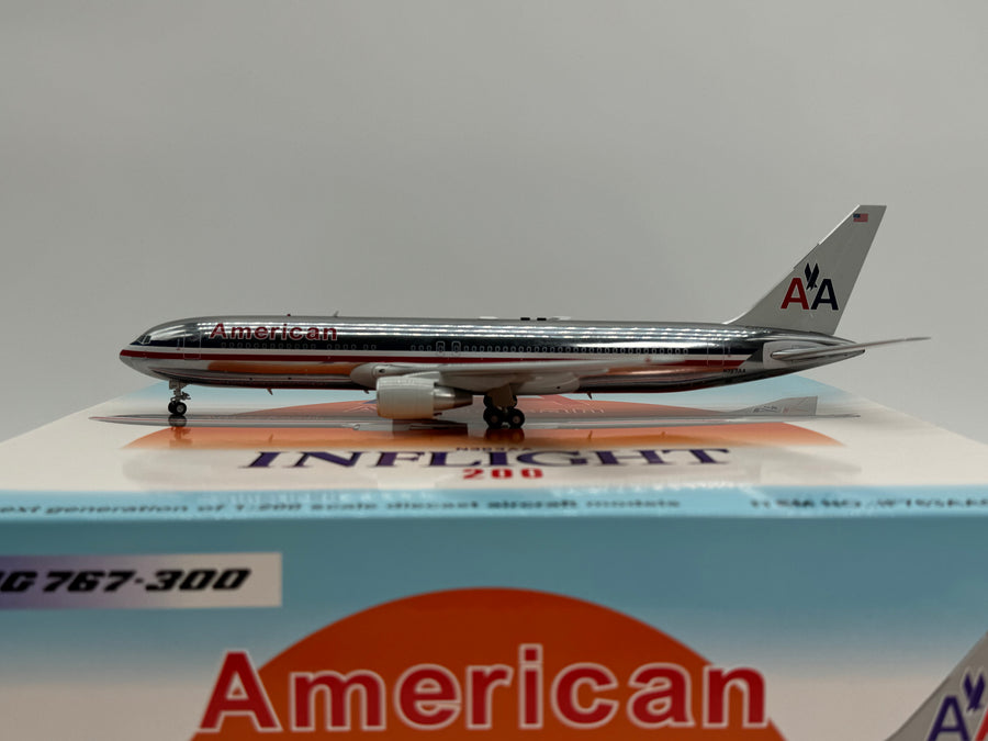 Inflight200 1:200 American Airlines Boeing 767-300 N363AA polished IF763AA0421P