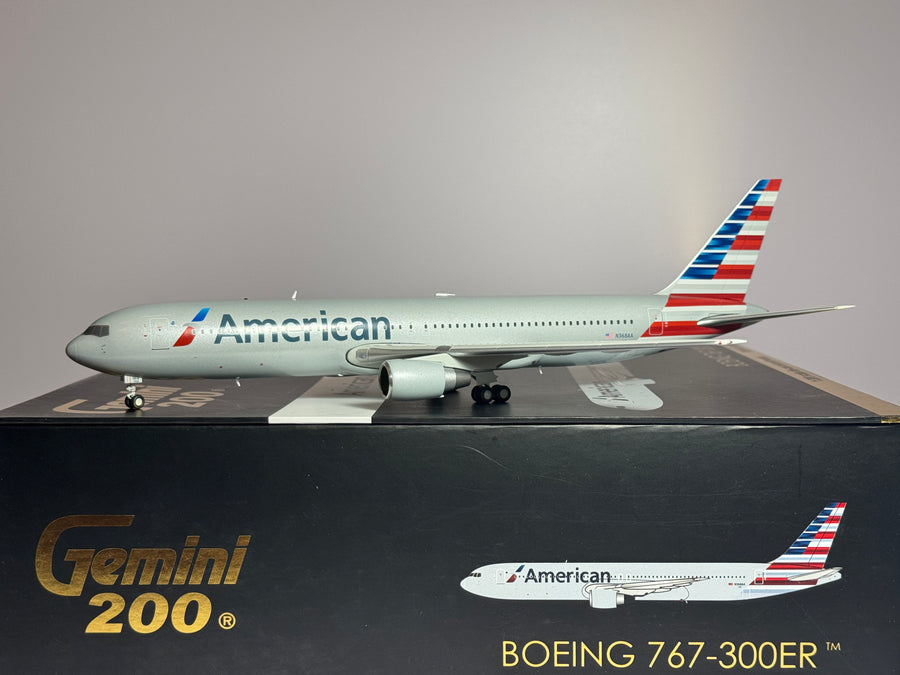 Gemini Jets 1:200 American Airlines Boeing 767-300ER N368AA New Colors G2AAL414