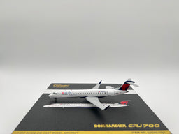 Gemini Jets 1:200 Delta Connection Bombardier CRJ700 N391CA Endeavor Air G2DAL1021