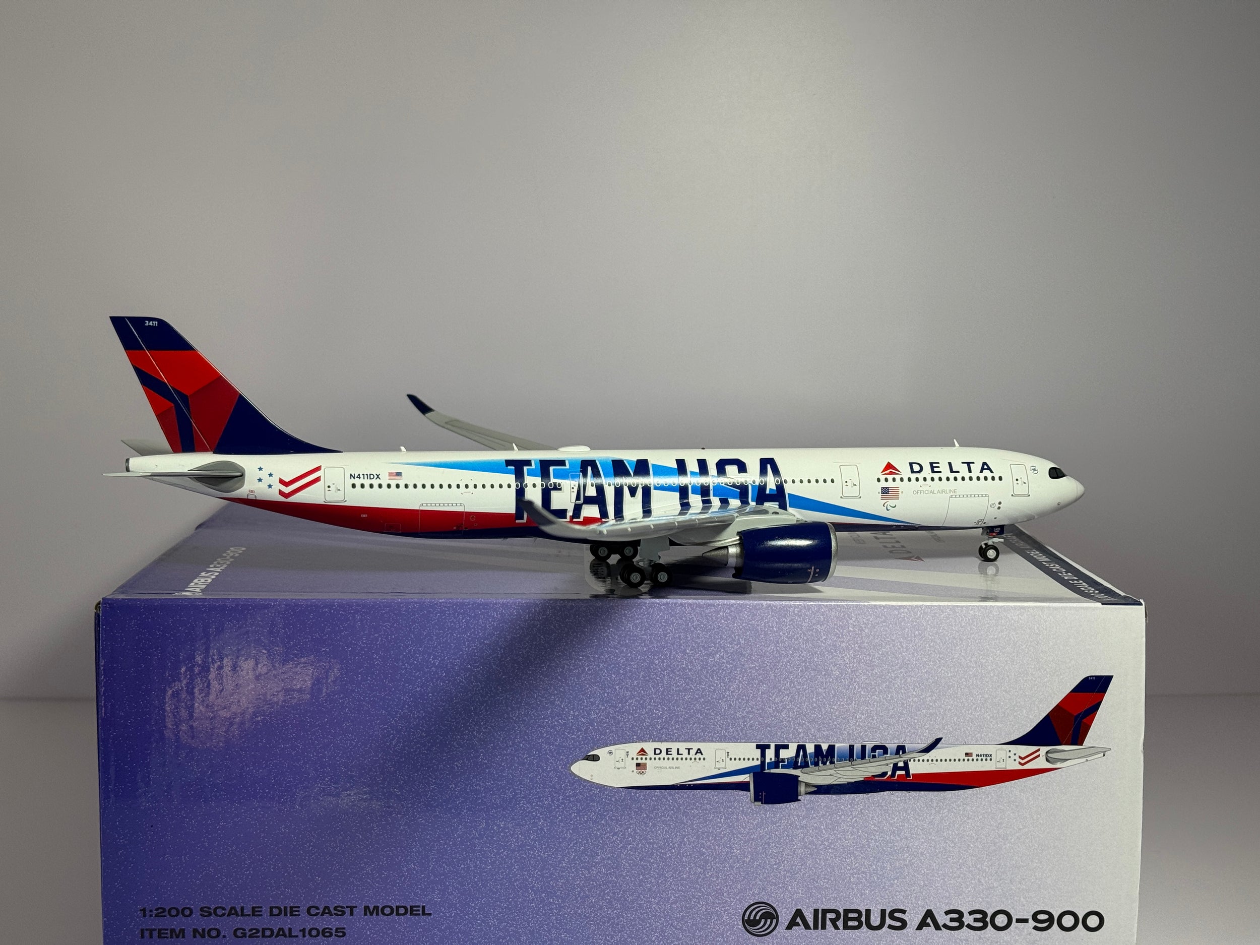 Gemini Jets 1:200 Delta Air Lines Airbus A330-900 N411DX Olympics TEAM USA G2DAL1065 w/stand