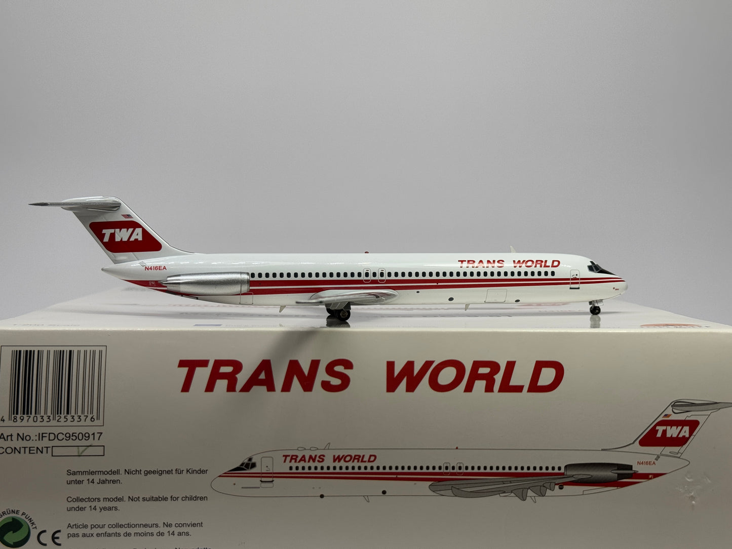 Inflight200 TWA Douglas DC-9-51 N416EA Twin Stripes IFDC950917