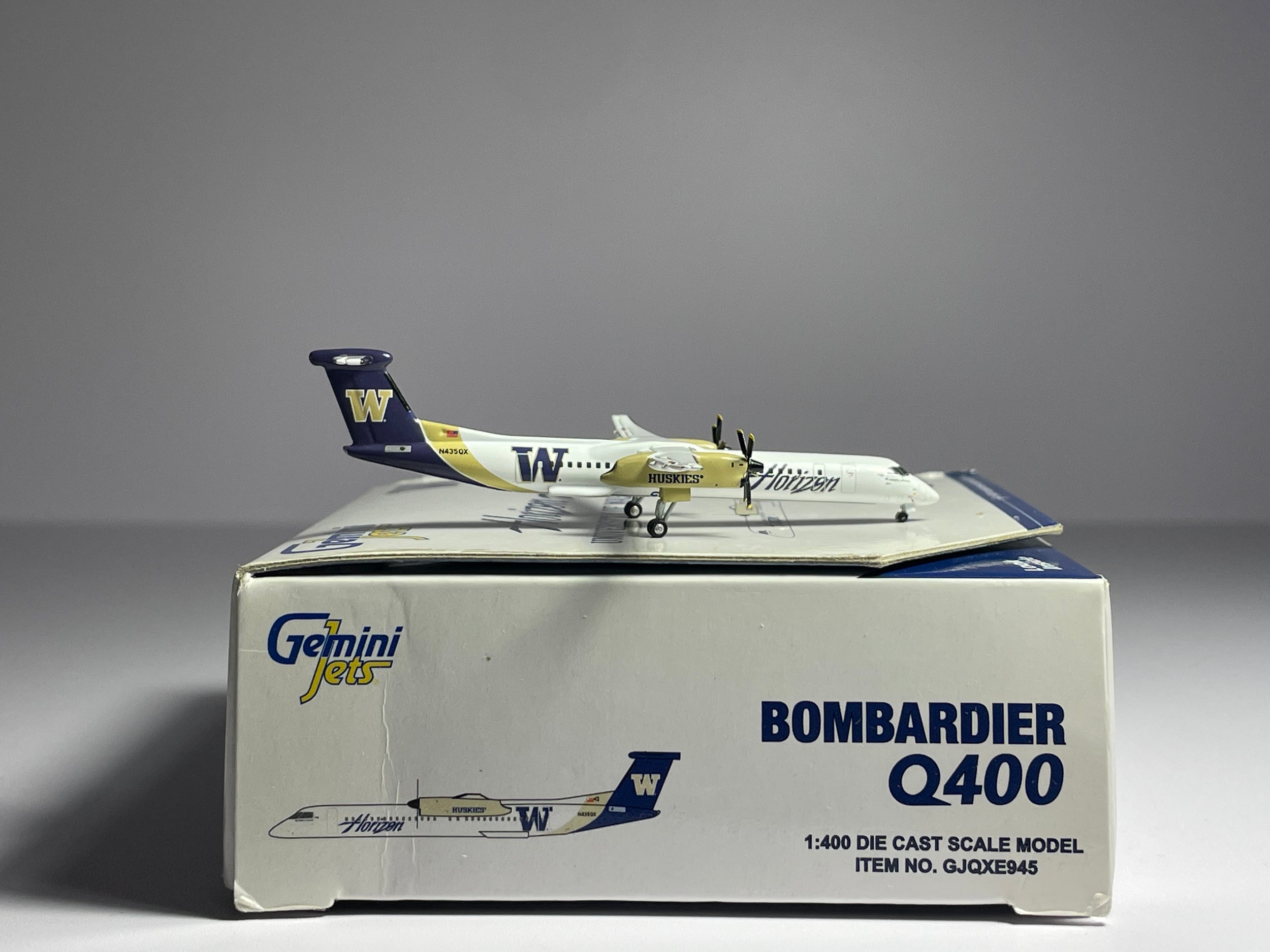 Gemini Jets 1:400 Alaska Horizon Bombardier Q400 N435QX Horizon Air "Huskies" GJASA2027