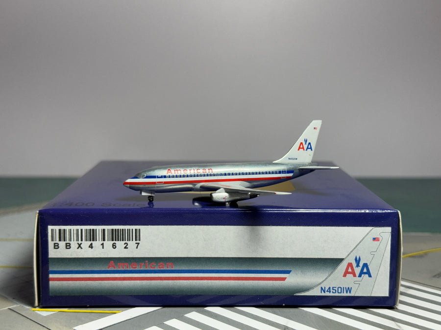 Aeroclassics 1:400 American Airlines Boeing 737-200 N4501W polished metal BBX1627