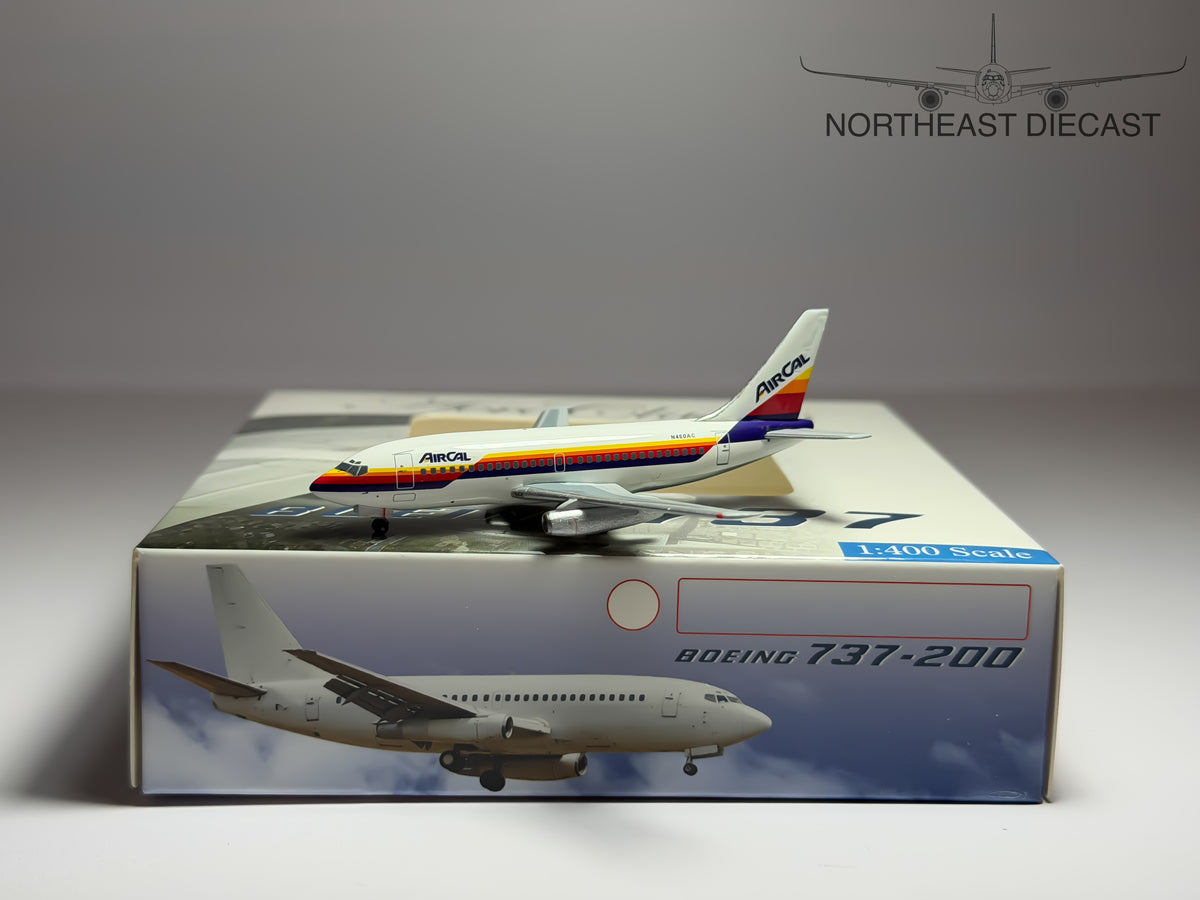 AirCal Boeing 737-200 1:400 Aeroclassics N460AC (AC411177)