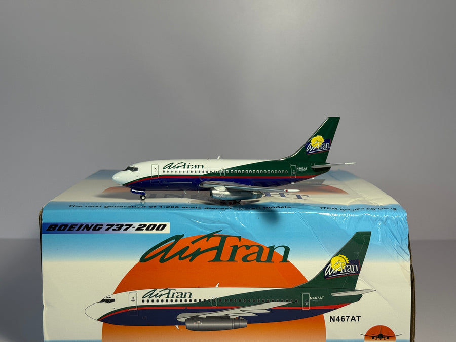 Inflight 1:200 AirTran Boeing 737-200 N467AT old colors IF732FL0519
