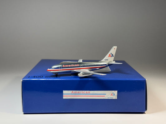 Aeroclassics 1:400 American Airlines Boeing 737-200 N470AC polished metal ACN470AC