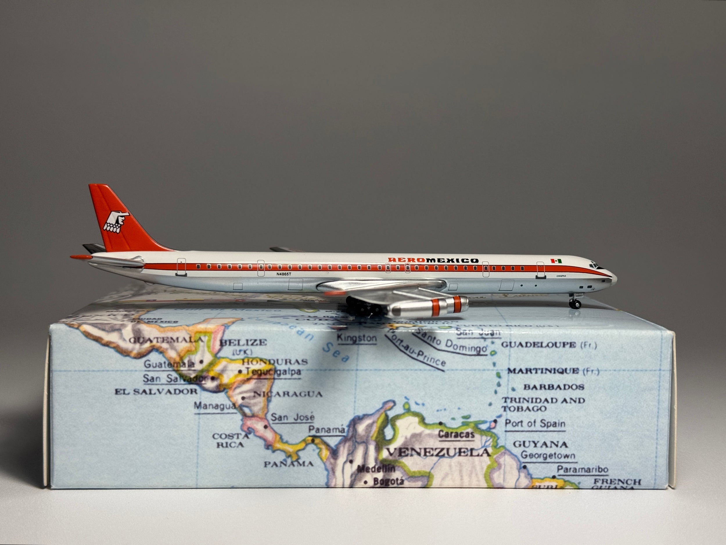 Aeroclassics 1:400 Aeromexico Douglas DC-8-63 N4865T ACN4865T