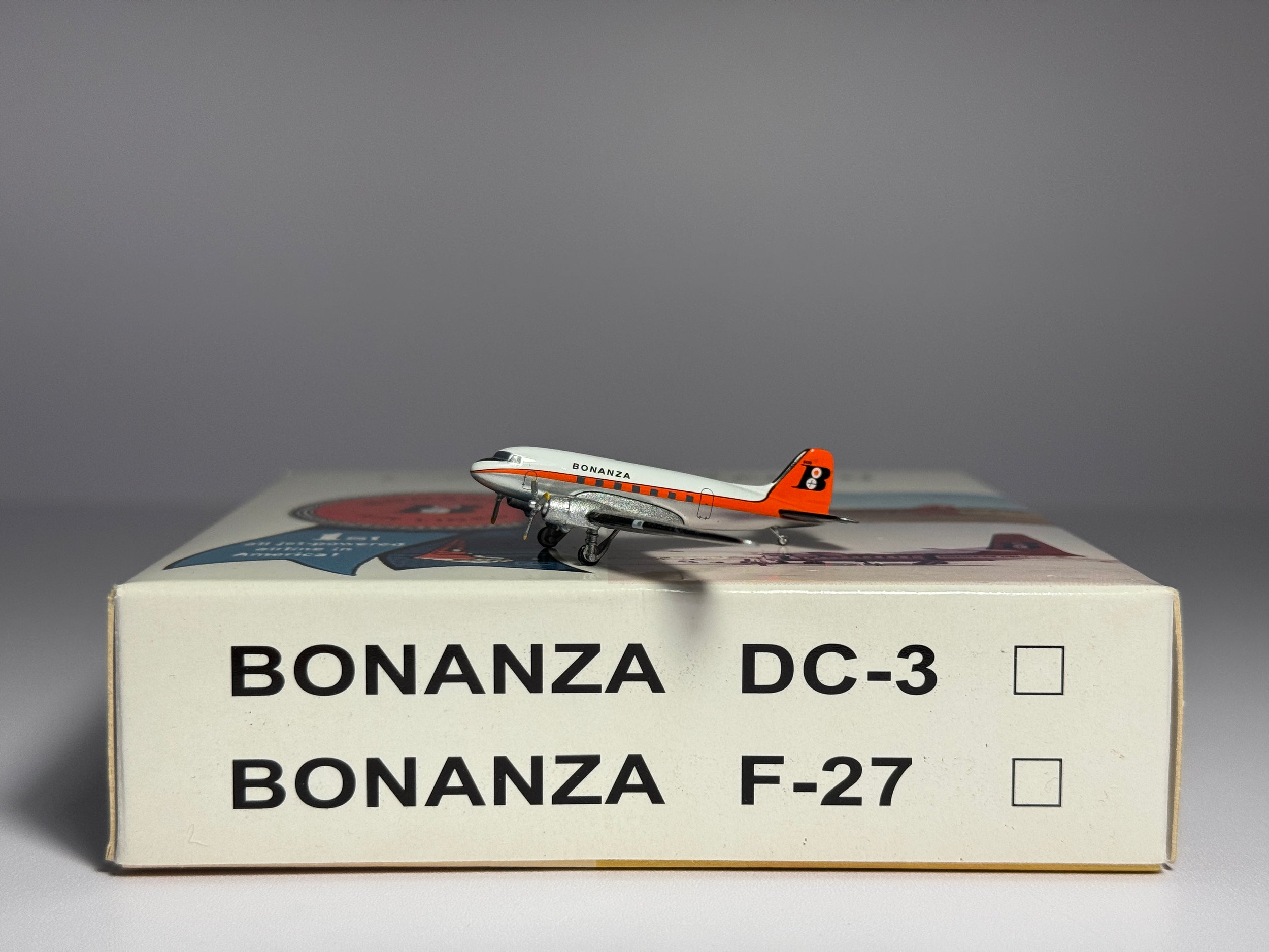 Aeroclassics 1:400 Bonanza Air Lines Douglas DC-3 N498 AC18185B