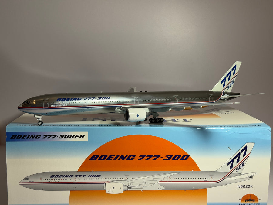 Inflight200 House Colors Boeing 777-300 N5020K polished metal IF773HOUSE-P w/stand