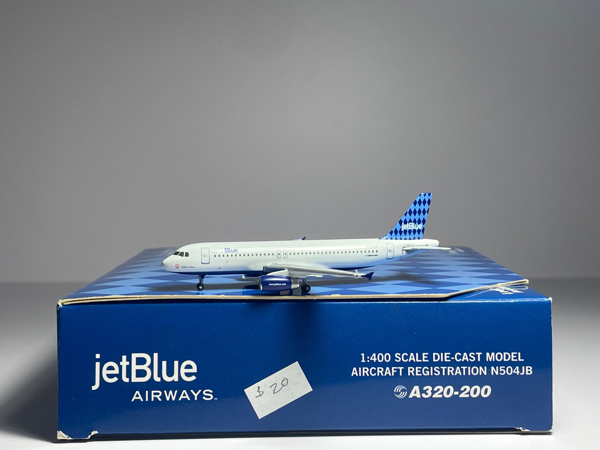 Gemini Jets 1:400 JetBlue Airbus A320-200 N504JB Shades of Blue GJJBU197B