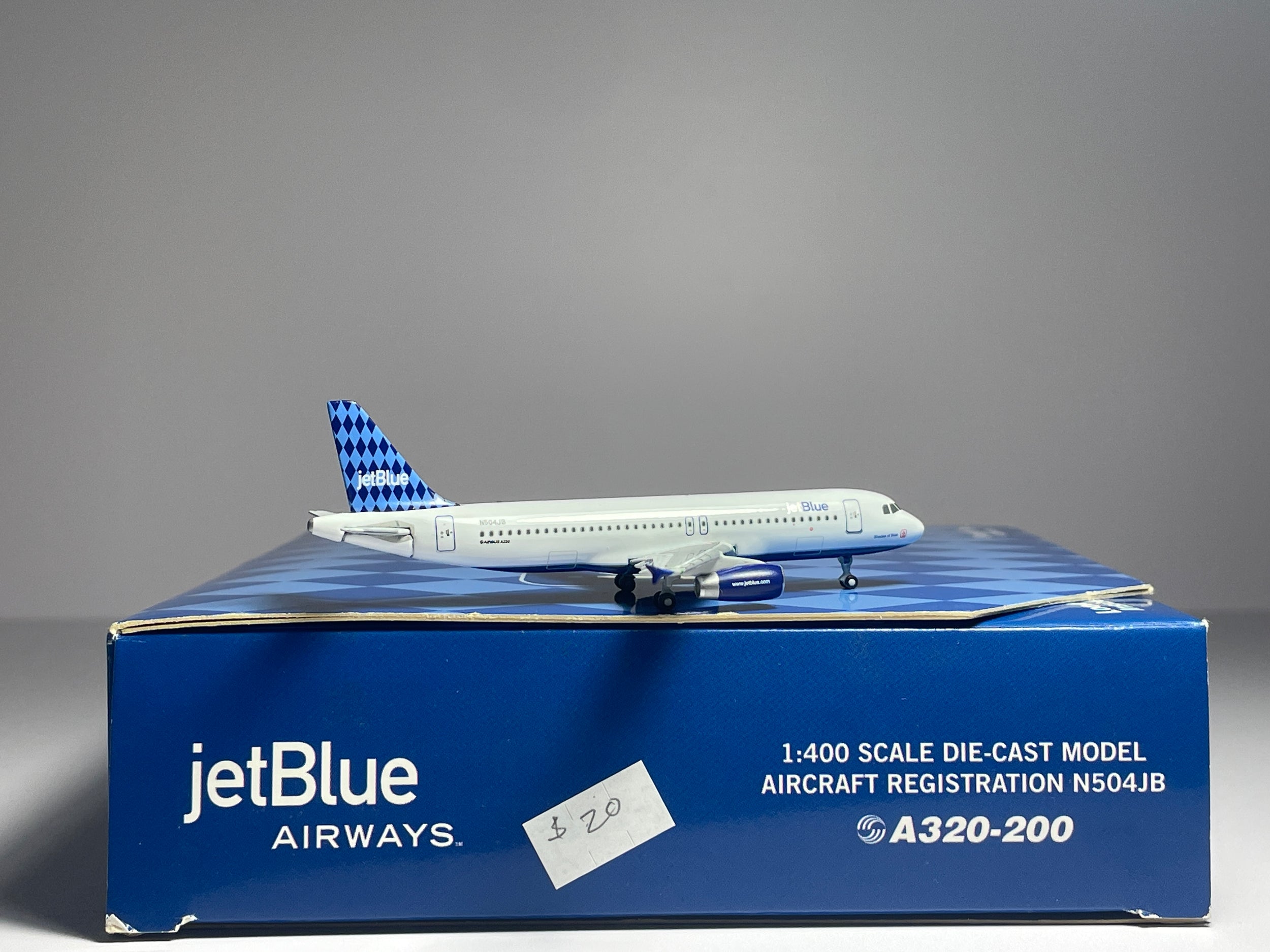 Gemini Jets 1:400 JetBlue Airbus A320-200 N504JB Shades of Blue GJJBU197B