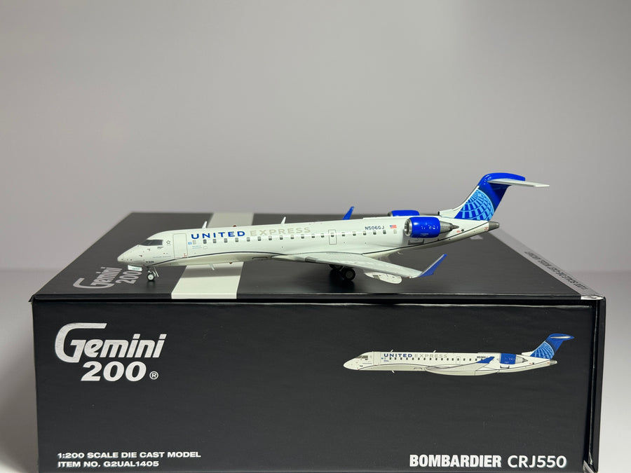 Gemini Jets 1:200 United Express Bombardier CRJ550 N506GJ Evo Blue - GoJet G2UAL1405