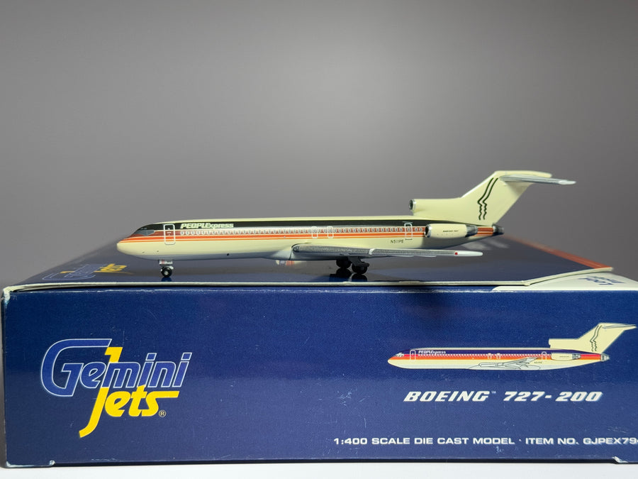 Gemini Jets 1:400 People Express Boeing 727-200 N511PE GJPEX794