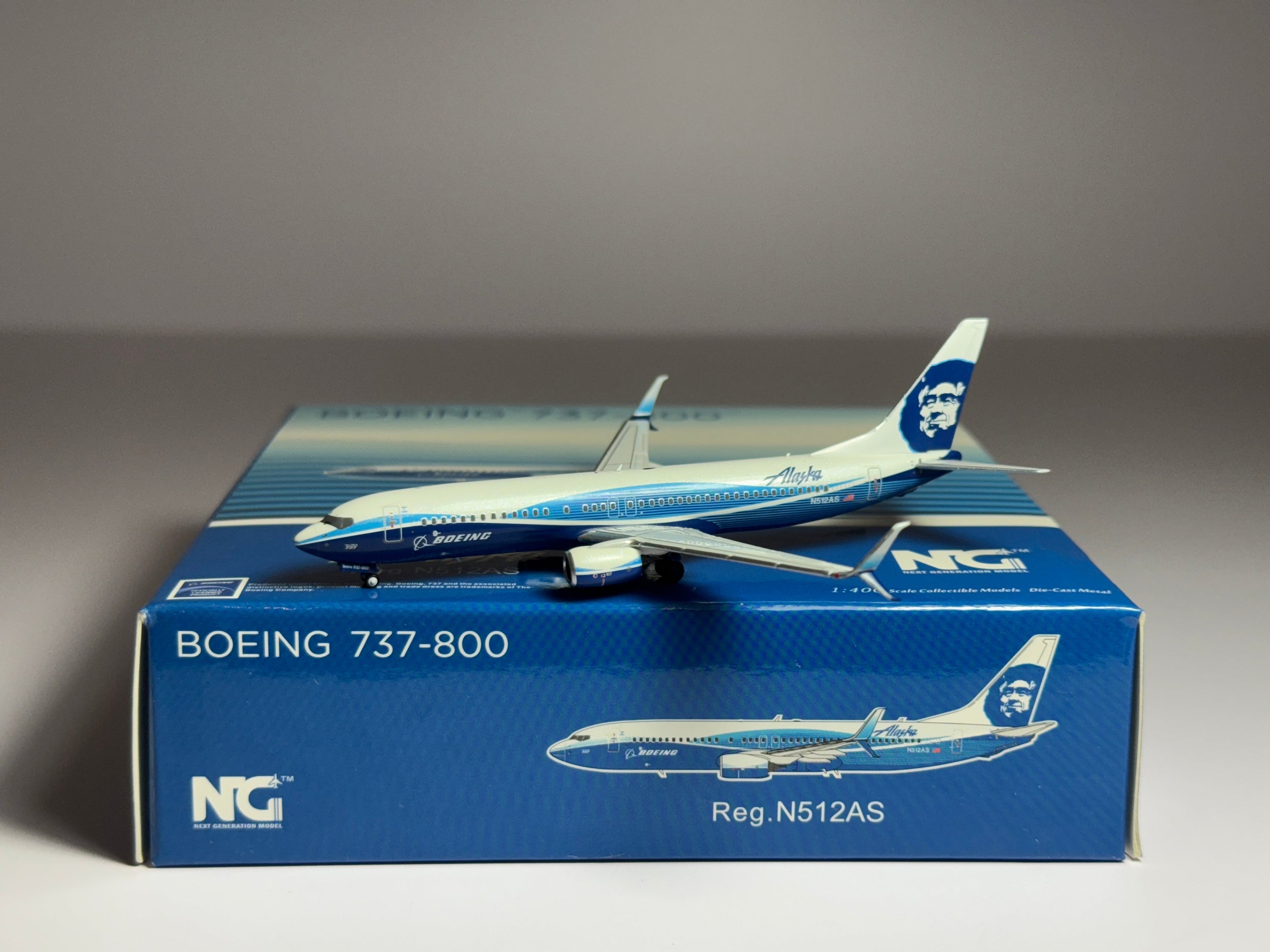 NG Models 1:400 Alaska Airlines Boeing 737-800 N512AS Boeing scheme 58095