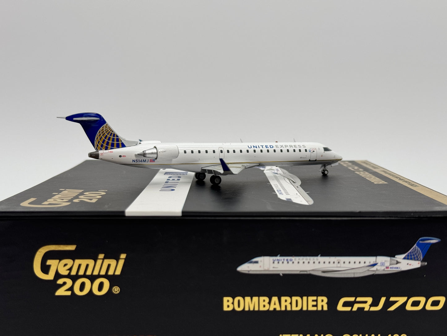 Gemini Jets 1:200 United Express Bombardier CRJ700 N514MJ Mesa Airlines G2UAL402