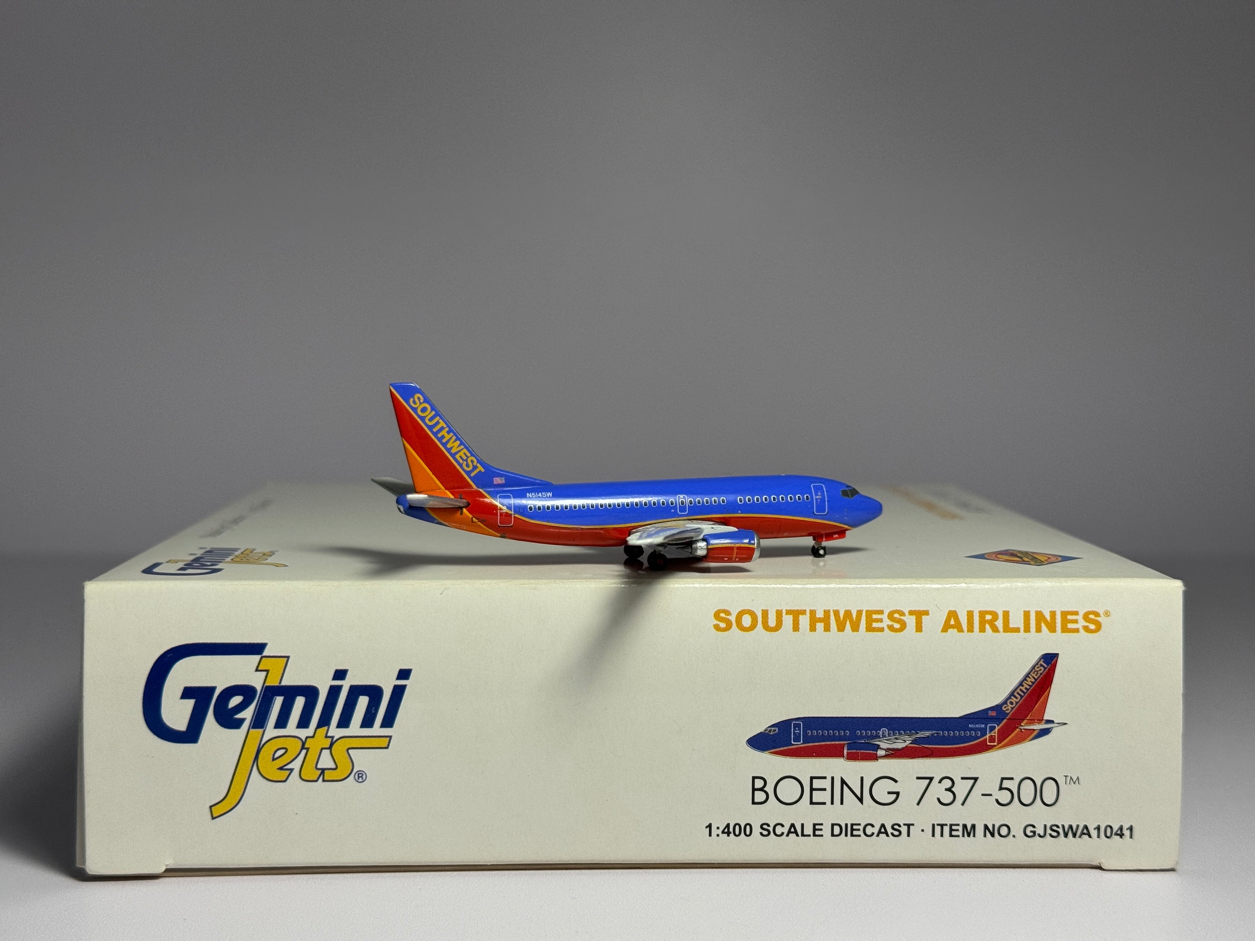 Gemini Jets 1:400 Southwest Airlines Boeing 737-500 N514SW Canyon Blue GJSWA1041