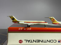 Aeroclassics 1:400 Continental Airlines Douglas DC-9-30 N521TX & N12536 "Meatball" SET SMA040301