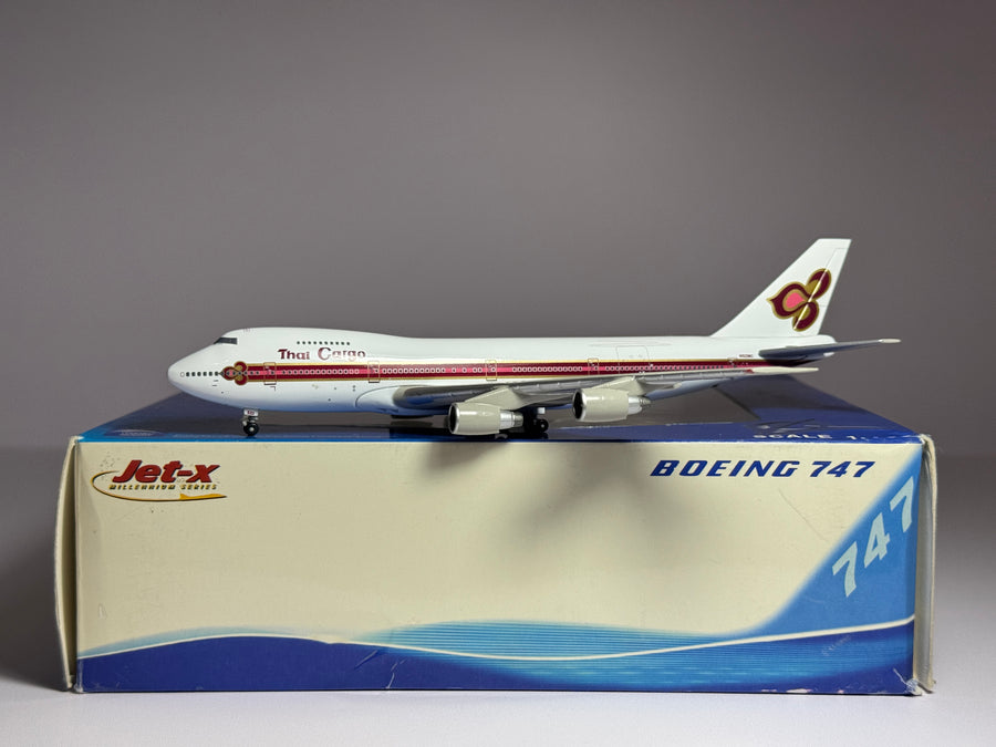 Jet-X 1:400 Thai Airways Boeing 747-200F N522MC Cargo JX485