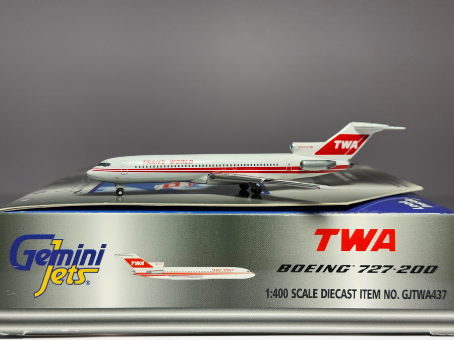 Gemini Jets 1:400 TWA Boeing 727-200 N54336 Double Stripes GJTWA437