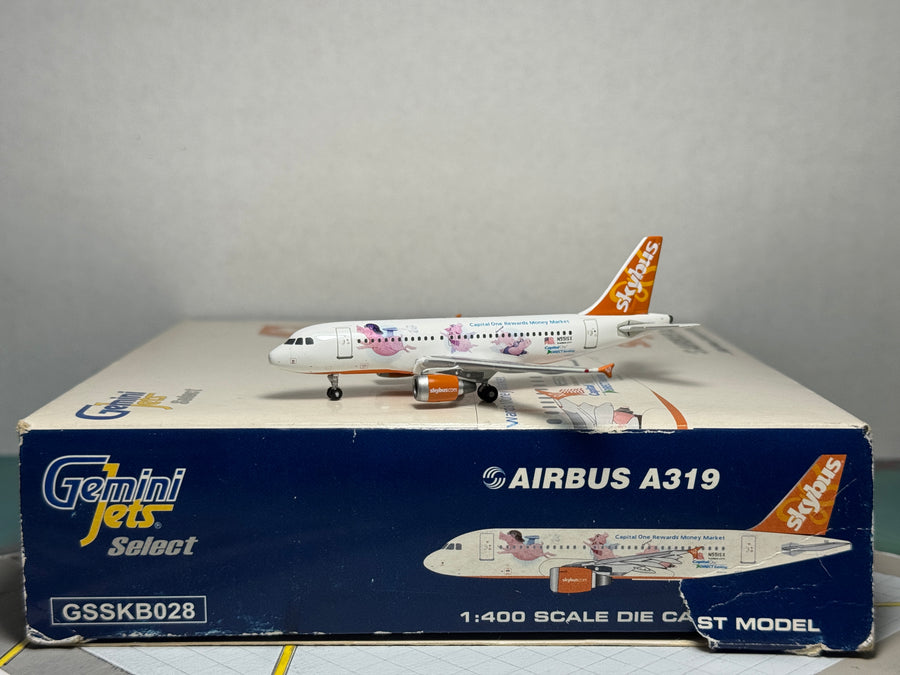 Gemini Jets 1:400 Skybus Airlines Airbus A319 N551SX Capital One GSSKB028