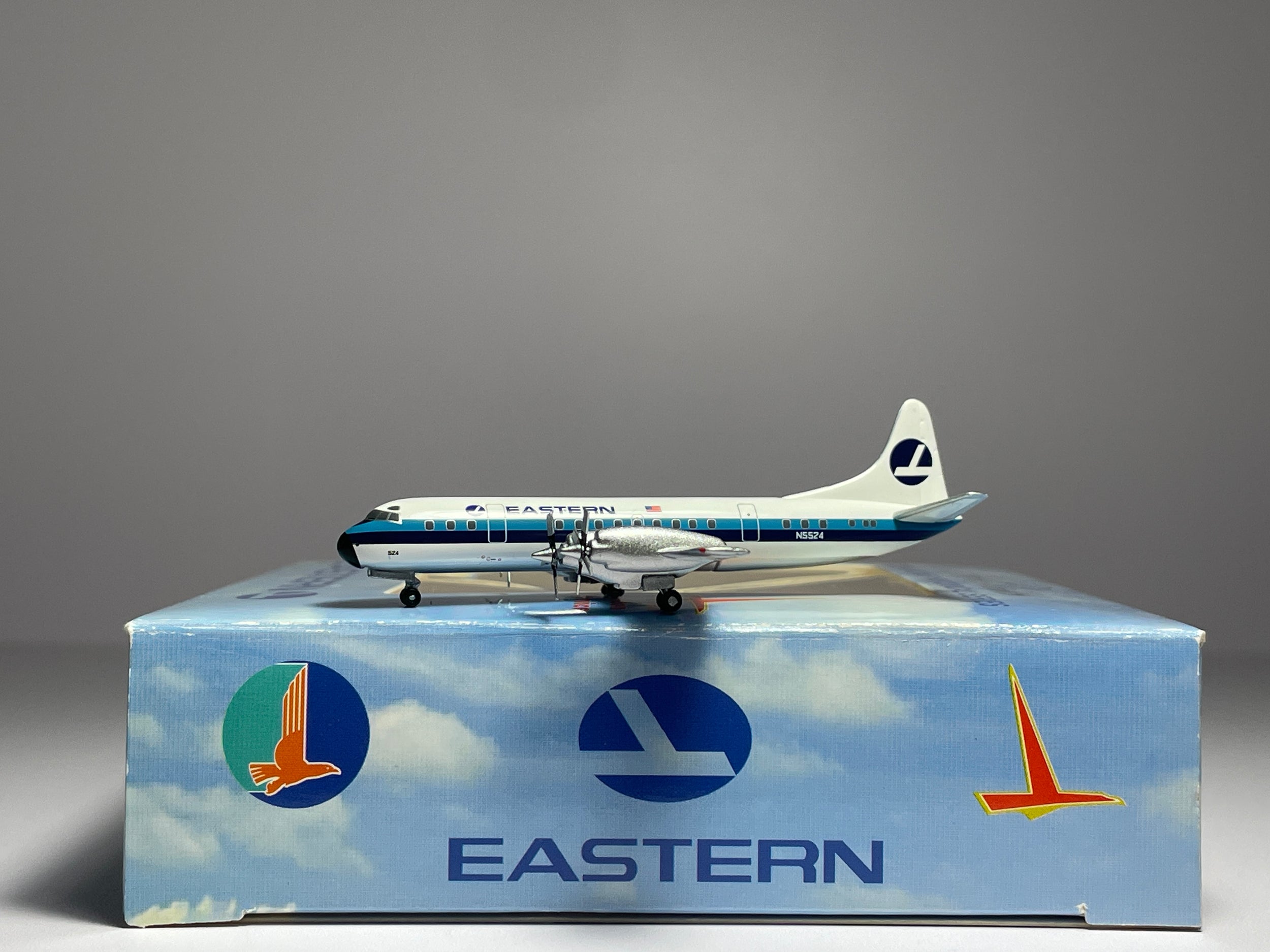 Aeroclassics 1:400 Eastern Airlines Lockheed L-188 Electra N5524 Hockey Stick ACN5524