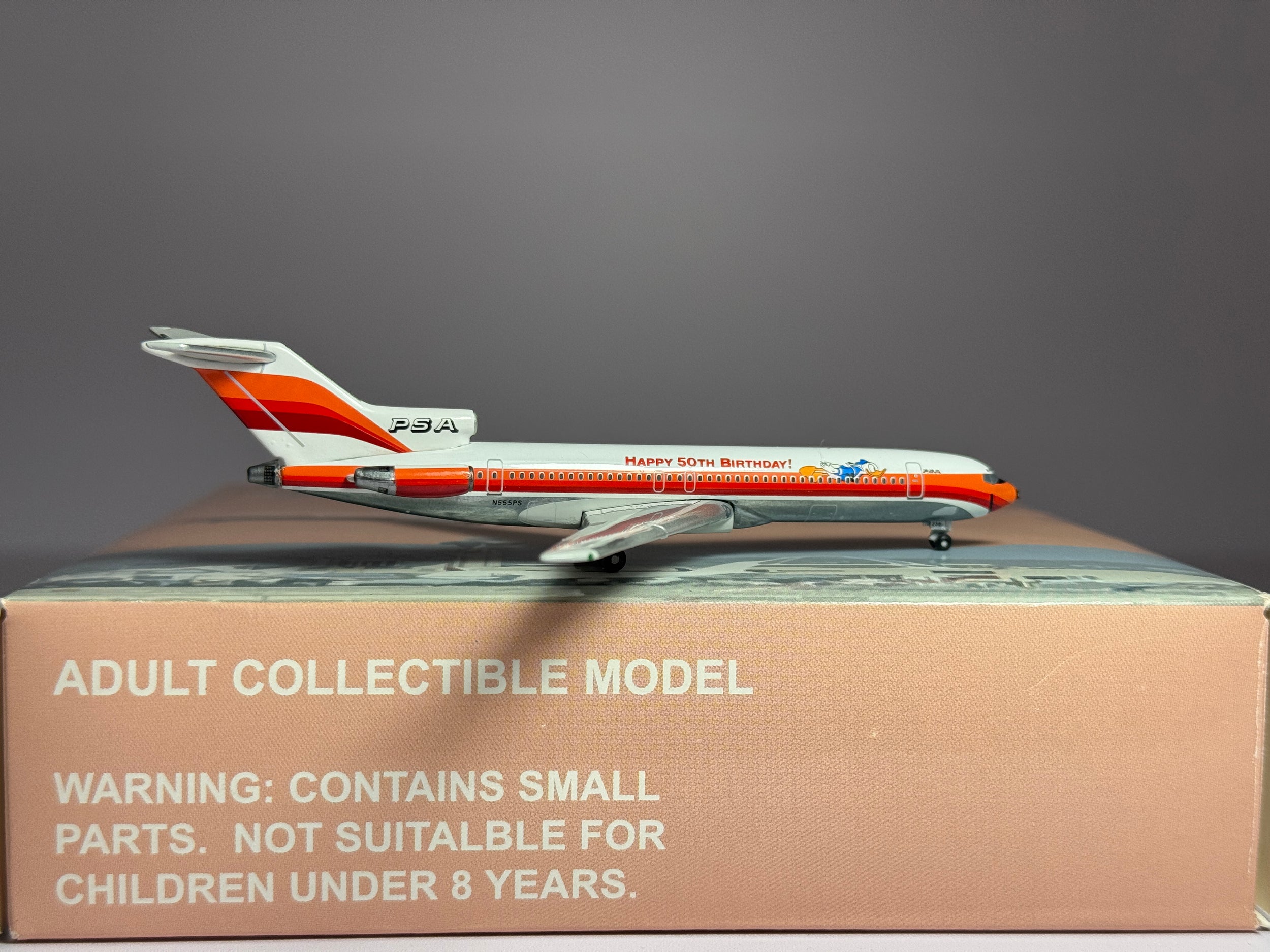 Gemini Jets 1:400 PSA Pacific Southwest Boeing 727-200 N555PS Donald Duck GJPSAXXX