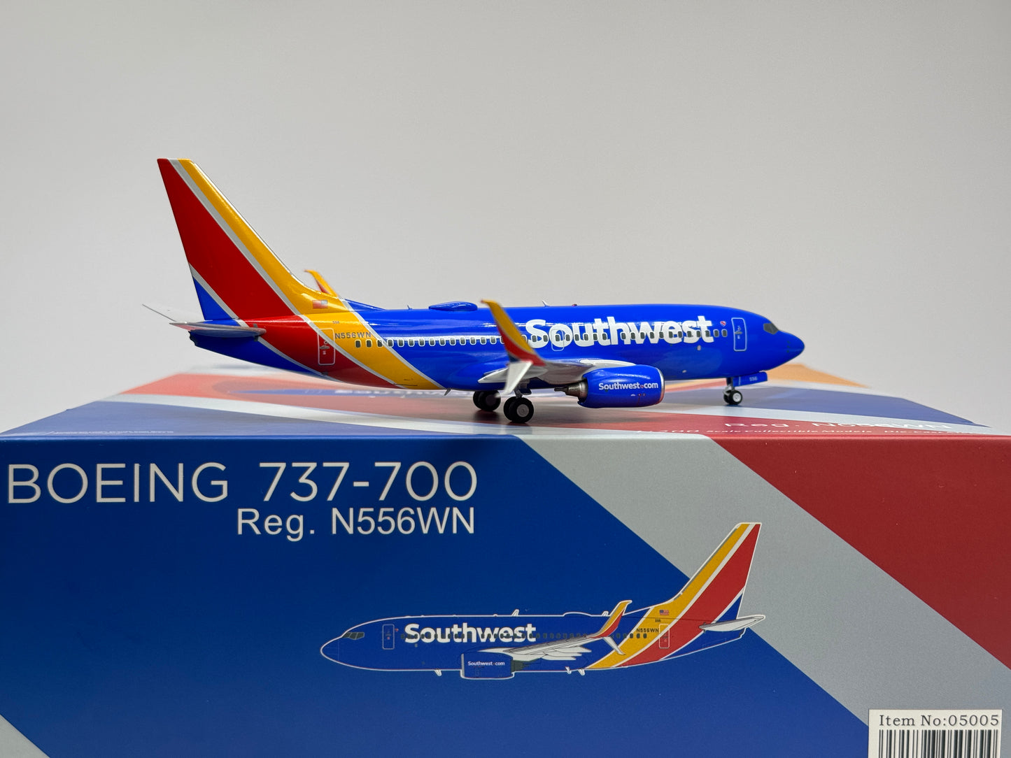 NG Models 1:200 Southwest Airlines Boeing 737-700 N556WN NGM05005