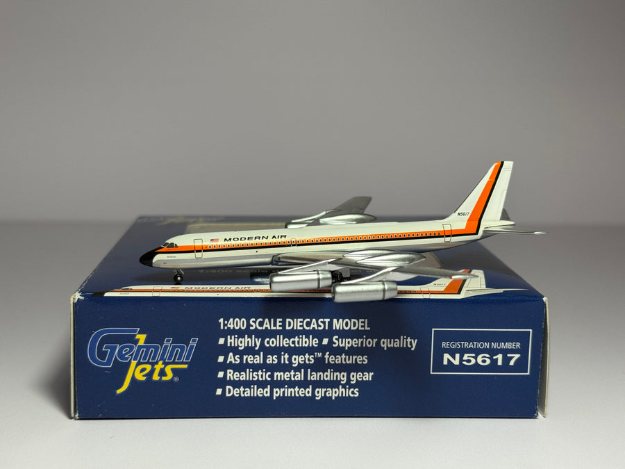 Gemini Jets 1:400 Modern Air Convair CV-990 N5617 GJMOD704