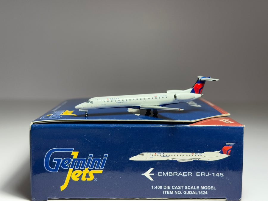 1:400 Gemini Jets Delta Connection Embraer E145 N564RP Shuttle America GJDAL1524