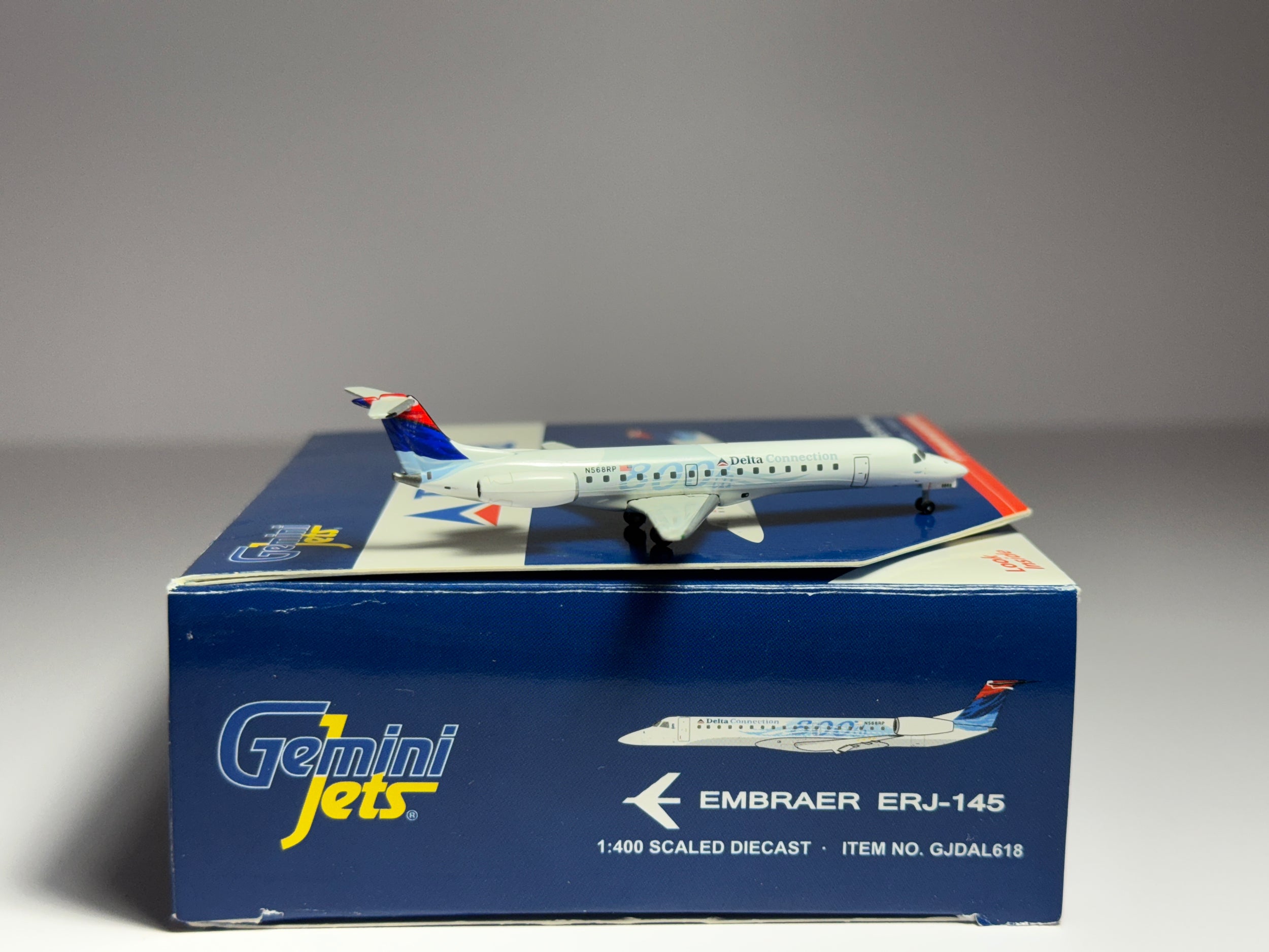 Gemini Jets 1:400 Delta Connection Embraer E145 N568RP Colors in Motion GJDAL618