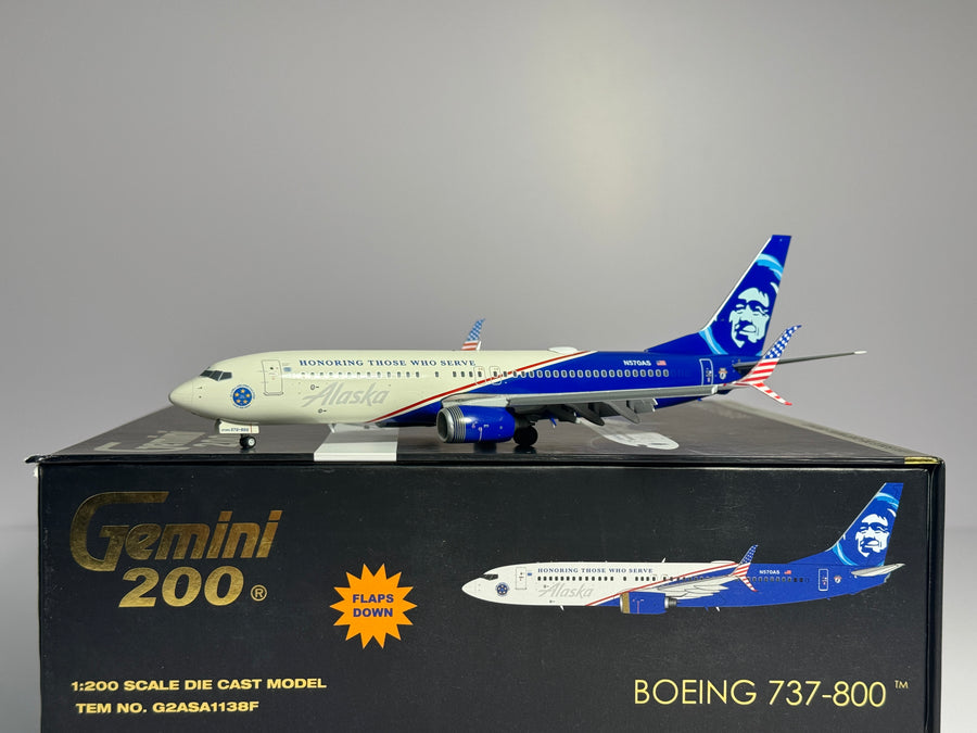 Gemini Jets 1:200 Alaska Airlines Boeing 737-800 N570AS Honoring Those Who Serve G2ASA1138F