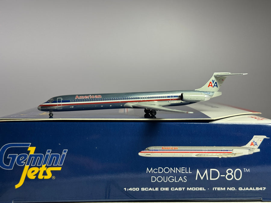 Gemini Jets 1:400 American Airlines McDonnell Douglas MD-80 N573AA polished GJAAL547