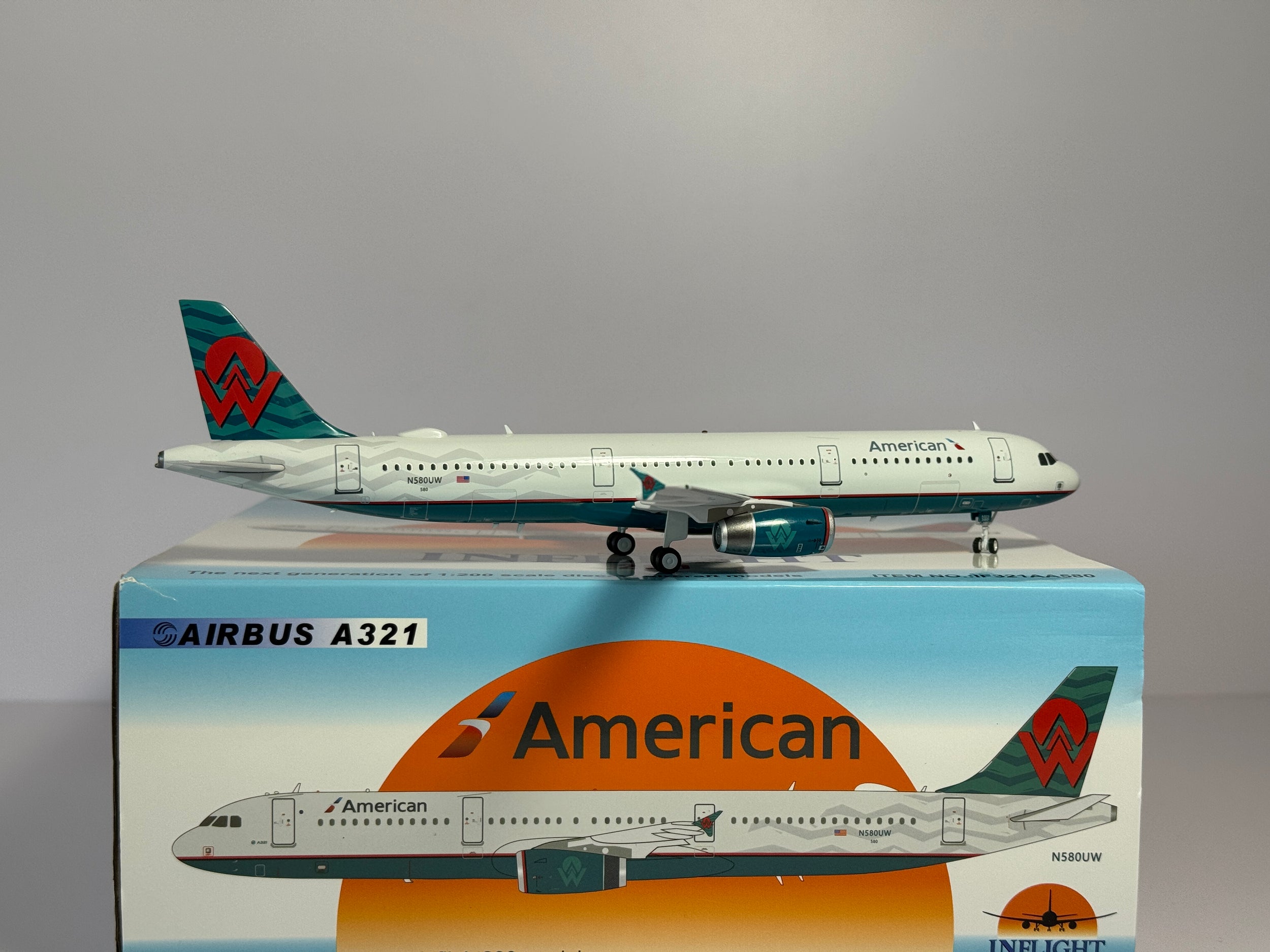 Inflight 1:200 American Airlines Airbus A321-200 N580UW America West retro IF321AA580