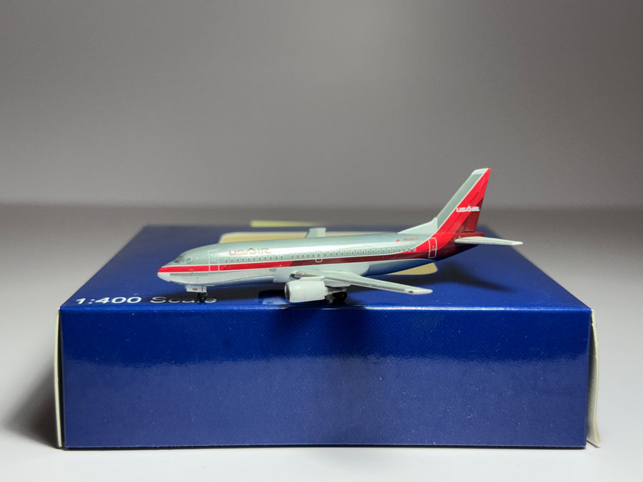 Aeroclassics 1:400 USAir Boeing 737-301 N588US polished ACN588US