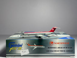 Gemini Jets 1:400 Northwest Airlines Douglas DC-9-30 N612NW Bowling Shoe GJNWA481