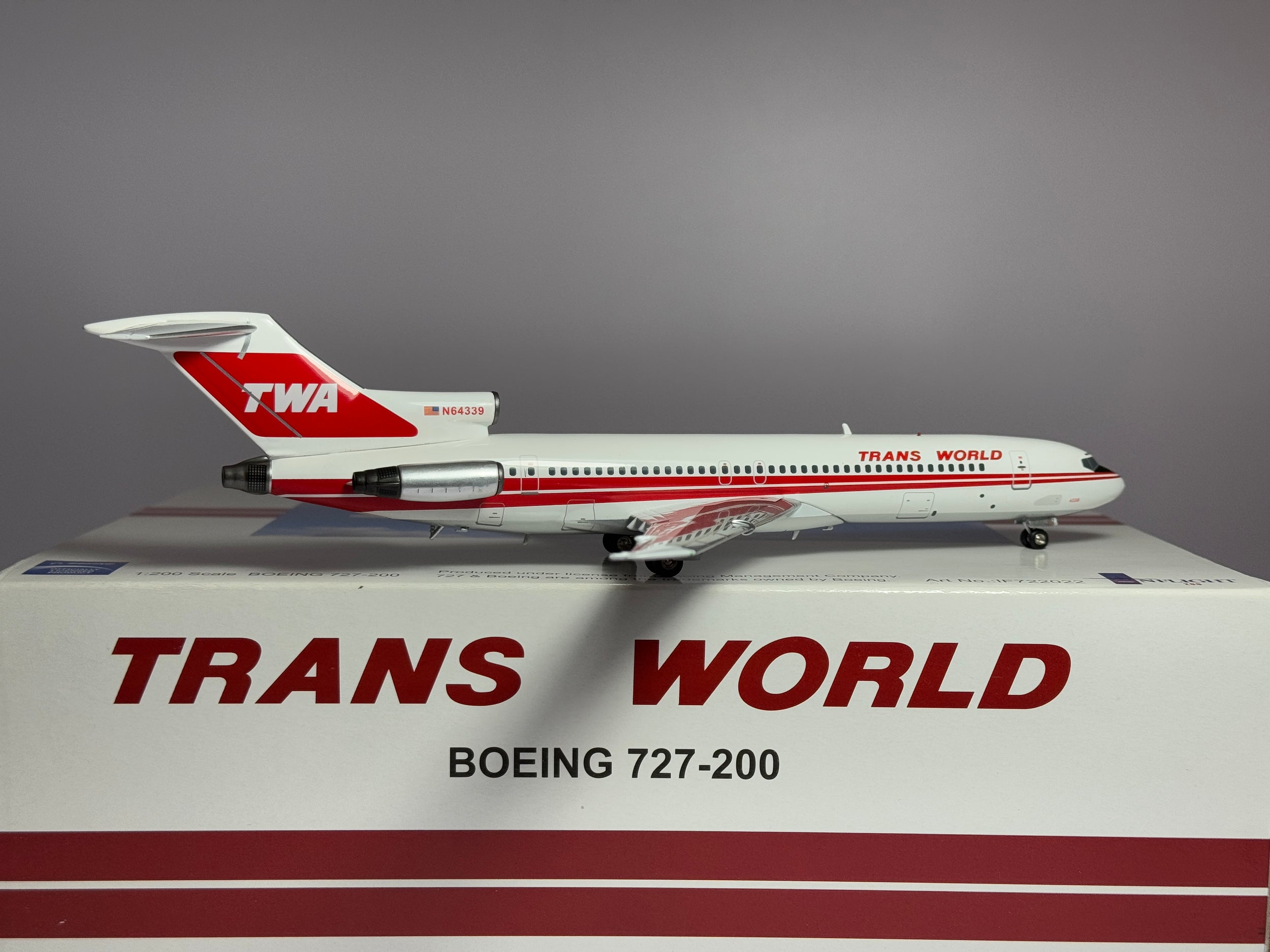 Inflight200 1:200 TWA Trans World Boeing 727-200 N64339 Dual Stripes IF722022