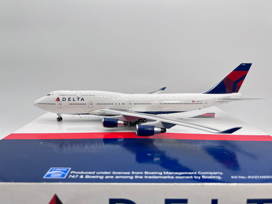 Aviation200 Delta Air Lines Boeing 747-400 N665US current scheme AV2744003