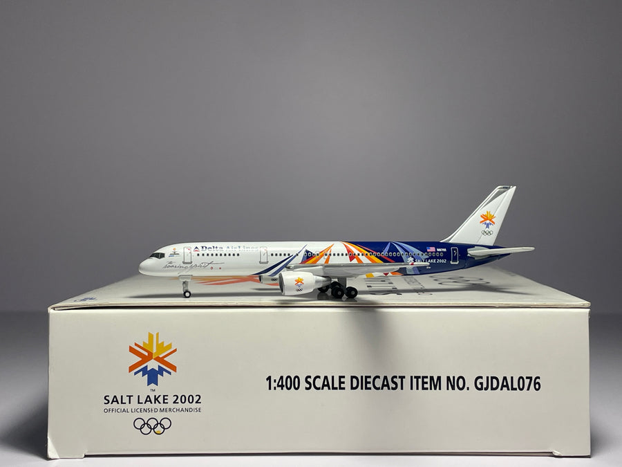 Gemini Jets 1:400 Delta Air Lines Boeing 757-200 N6701 Salt Lake Olympics GJDAL076
